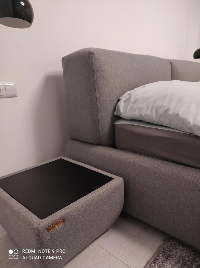 New Modern Apartment 우주고로트 외부 사진