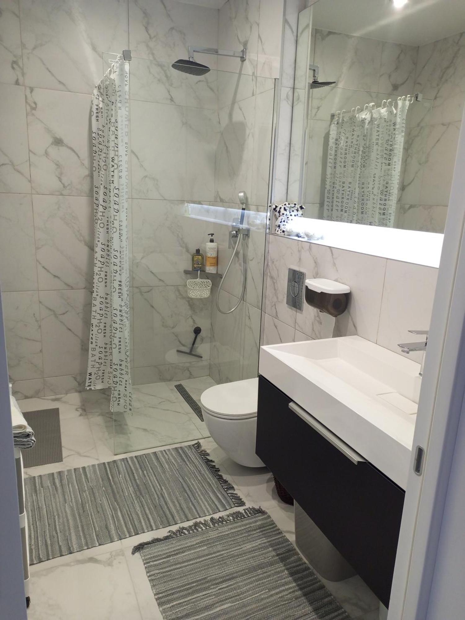 New Modern Apartment 우주고로트 외부 사진